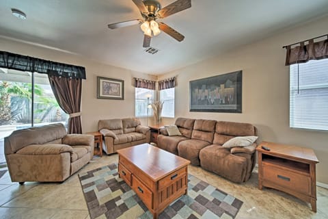 2 Mi to Goodyear Ballpark! Home w/ Poolside Oasis House in Goodyear