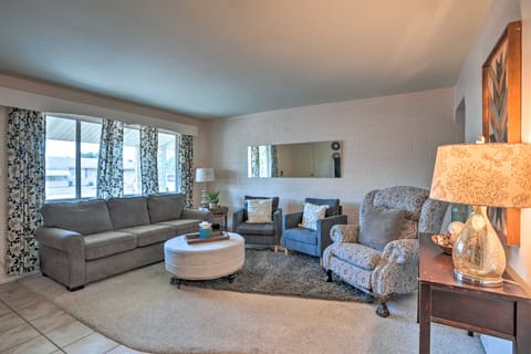 Golf Course & Pool Access: Quaint Sun City Home House in Sun City