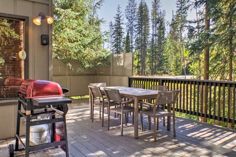 Winter Park Cabin - Walk to Main Street & Downtown House in Fraser