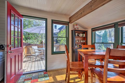 Walk to Lake George! Bolton Landing Cottage Cottage in Bolton Landing