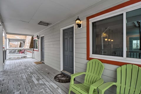 Walk to Lifts: Main Street Breck Condo w/ Mtn View Apartment in Breckenridge