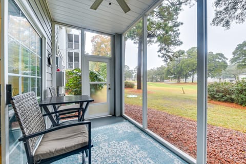 Sunset Beach Retreat - Monthly Rentals Welcome! Apartment in Sunset Beach