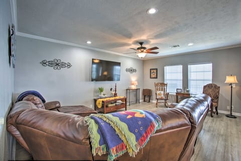 Waterfront New Orleans Home w/ Private Dock & Pier House in Ninth Ward