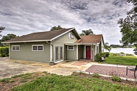 Historic Lakefront Gem ~ 6 Mi to Bok Tower Gardens House in Lake Wales