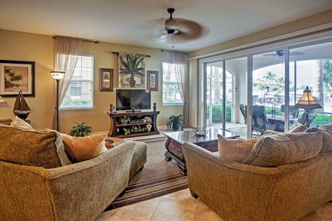 Tranquil Punta Gorda Condo w/ Lanai & Marina Views Apartment in Burnt Store Marina