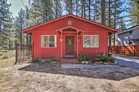 Hike, Bike & Ski: South Lake Tahoe Retreat House in South Lake Tahoe