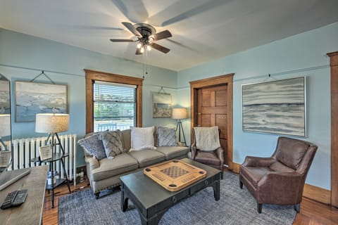 Luxe Lake Geneva Retreat in Downtown! House in Lake Geneva