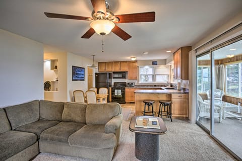 Peaceful Lakefront Houghton Lake Property w/ Patio House in Prudenville