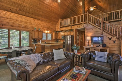 Alluring Nisswa Cabin on Gull Lake w/ Fireplace! House in Nisswa