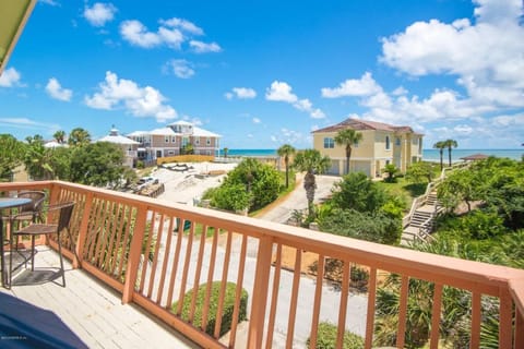 Bright St Augustine Home - Walk to Crescent Beach House in Butler Beach