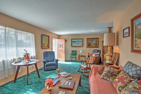 Catalina Mtn Views, BBQ Ready: Cozy Tucson House House in Tucson