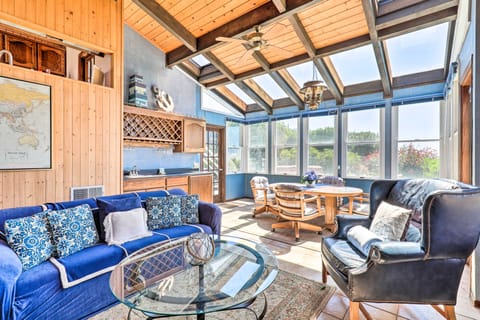 Oceanfront Irish Beach 'Sea Haven' Home w/ Hot Tub House in Mendocino County