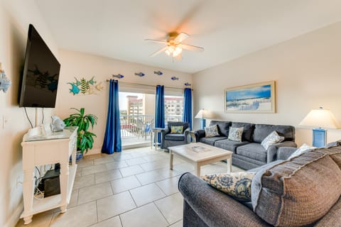 Walk to Redington Beach: Gulf-View Retreat Apartment in Redington Shores