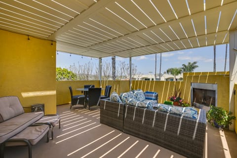 Sunny San Diego Escape < 2 Miles to Pacific Beach! House in Mission Bay