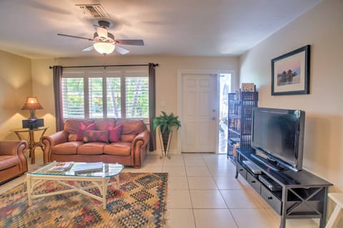 1 Mi to Beach Access: Naples Home w/ Lanai House in Naples Park