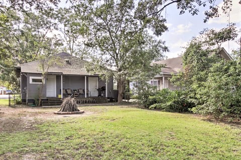 Historic Moss Point House w/ Loft - 6 Mi to Beach! House in Moss Point