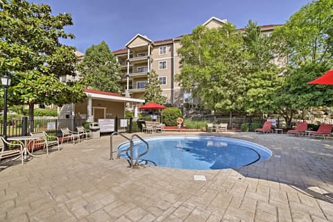 3 Mi to Shows & Shopping! Branson Condo w/ Perks Apartment in Branson