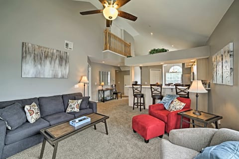 3 Mi to Shows & Shopping! Branson Condo w/ Perks Apartment in Branson