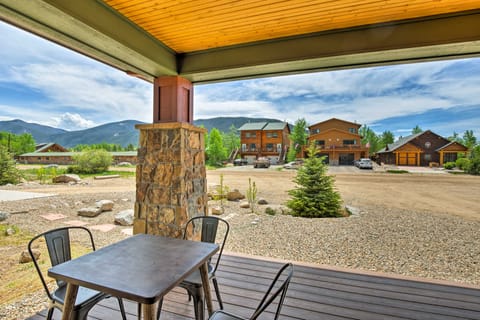 Dog-Friendly Cabin in the Heart of Grand Lake! House in Grand Lake