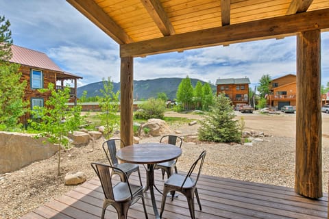 2 Blocks To Grand Lake: Downtown Western Cabin! House in Grand Lake