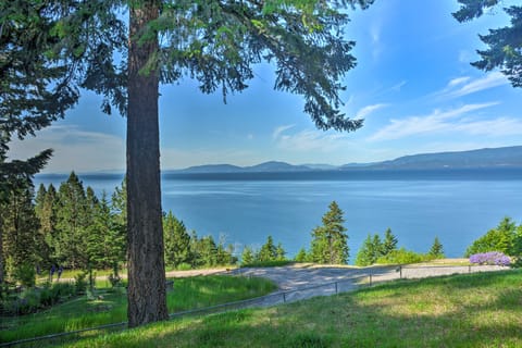 Flathead Lake Views: Scenic & Spacious Retreat! House in Flathead Lake