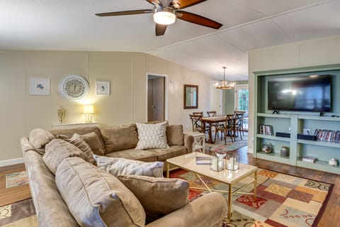 1 Mi to Lake Texoma! Family Home in Woodsy Setting House in Lake Texoma