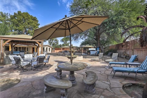 Hike, Shop & Unwind: Tucson Home w/ Hot Tub Access Cottage in Catalina Foothills