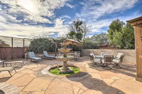Pet-Friendly Tucson Casita: Shared Hot Tub & Patio House in Catalina Foothills