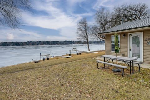 Montello Cabin on Buffalo Lake w/ Dock & Fire Pit! House in Wisconsin