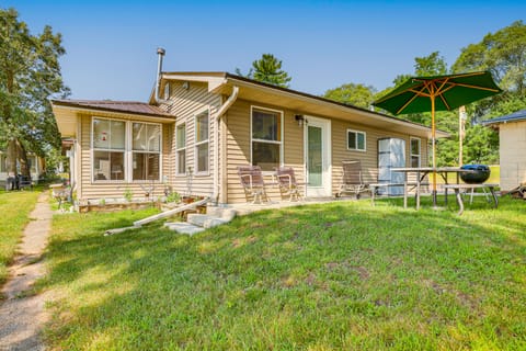 Montello Cabin on Buffalo Lake w/ Dock & Fire Pit! House in Wisconsin