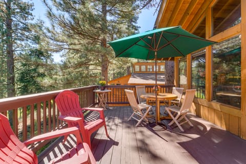 Family-Friendly Truckee Cabin Near Ski Shuttle! House in Northstar Drive