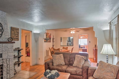 Ruidoso 'Lil Mountain Getaway' w/ Golf Course View House in Ruidoso