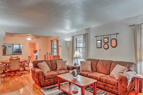 Ruidoso 'Lil Mountain Getaway' w/ Golf Course View House in Ruidoso