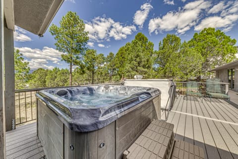 Ruidoso Home w/ Hot Tub & Sierra Blanca Views House in Ruidoso