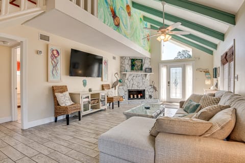 Cape Canaveral Cottage w/ Pool - Walk to Beach! Cottage in Cape Canaveral