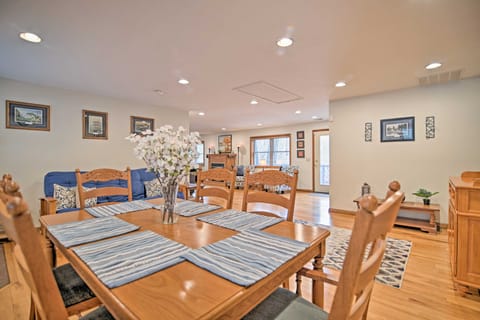 Riverfront Elkins Home w/ Fireplace & Deck! House in Shenandoah Valley