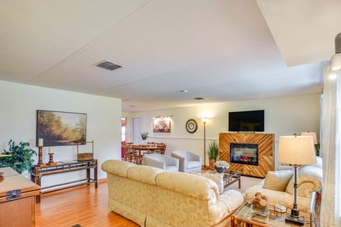 Riverside Retreat w/ Boat Dock in Sunny Astor! House in Astor