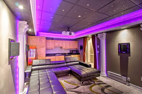 Stunning Duluth Family House w/ Fireplace & Patio! House in Norcross