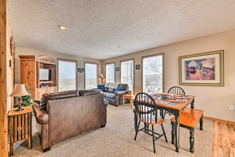 Ski-In/Ski-Out Ghent Cabin w/ Mountain Views! House in West Virginia