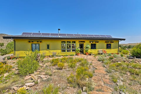 Family-Friendly Del Norte Home w/ Stunning Views! House in Colorado