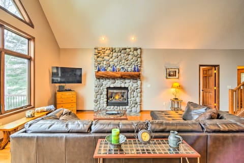 Lakefront Roscommon Home w/ Game Room & Dock! House in Michigan