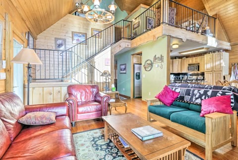 Deck & Dry Sauna! Fairplay 'High Creek Hideaway' House in Park County