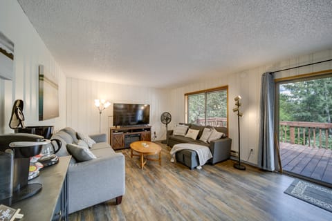 Cozy Worley Cabin w/ Lake Access + Gas Grill! House in Kootenai County