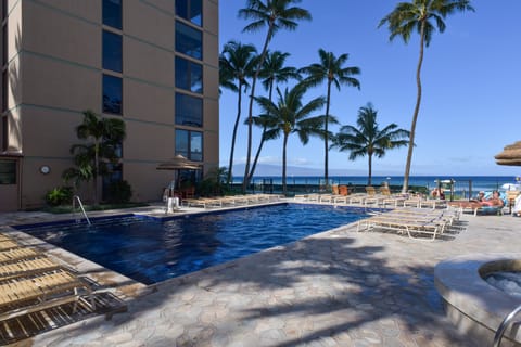 Lahaina Condo w/ Patio, Ocean Views & Pool Access! Apartment in Kaanapali