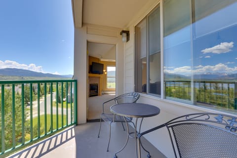 360 Mtn Views & Shared Hot Tub: Cozy Frisco Condo! Apartment in Frisco