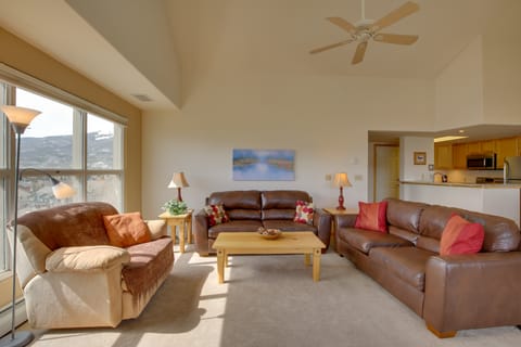 360 Mtn Views & Shared Hot Tub: Cozy Frisco Condo! Apartment in Frisco