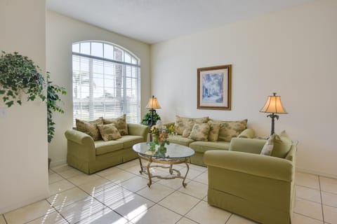 Family Retreat w/ Pool: 10 Mi to Disney! House in Four Corners