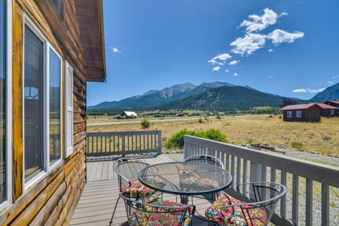 Spacious Buena Vista Home w/ Fire Pit Near Skiing! House in Park County