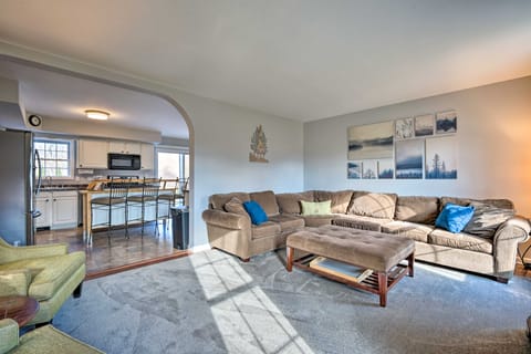 Hike, Ski, Fish! All-Season Haven Near Bromley Mtn House in Vermont