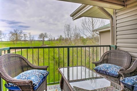 Holiday Hills Resort Condo: 3 Mi to Branson Strip! Apartment in Hollister